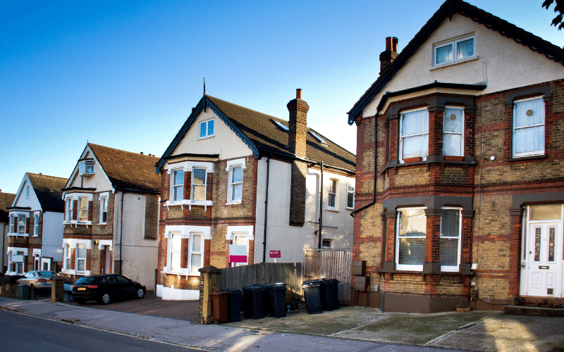 How to get a Mortgage for a Freehold Flat