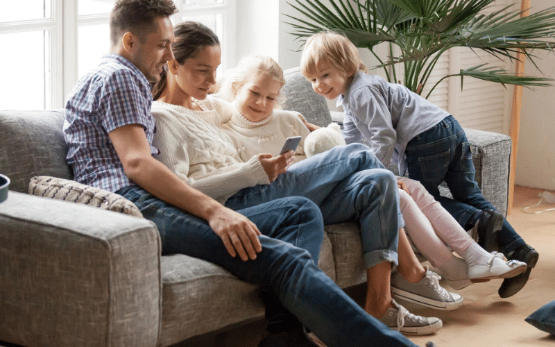 Buyers purchasing a new build property with mortgage advice